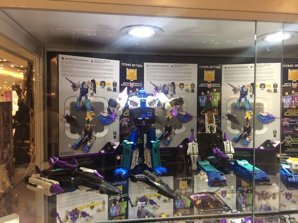 Transformers Product Display Featuring The Last Knight, Titans Return Wave 5, And SDCC Exclusives 14 (14 of 14)